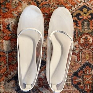 White mesh flats worn once!